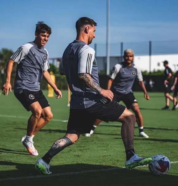 Взаємодія з партнерами