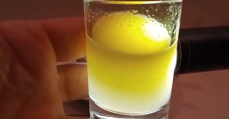 В продукті є штучні барвники