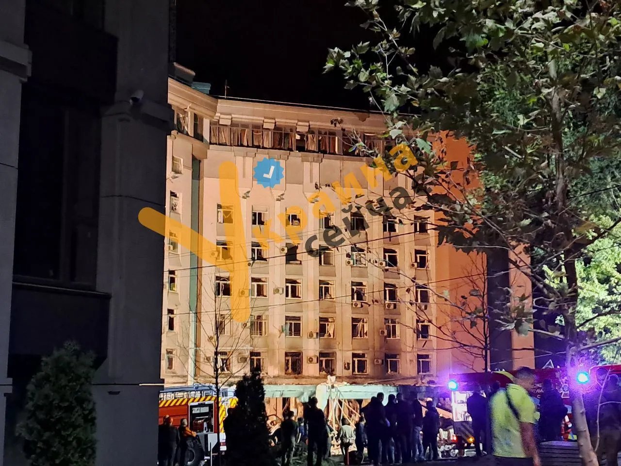 У Дніпрі пролунали потужні вибухи: росіяни влучили по житловим будинкам у центрі міста, є постраждалі. Оновлюється 2