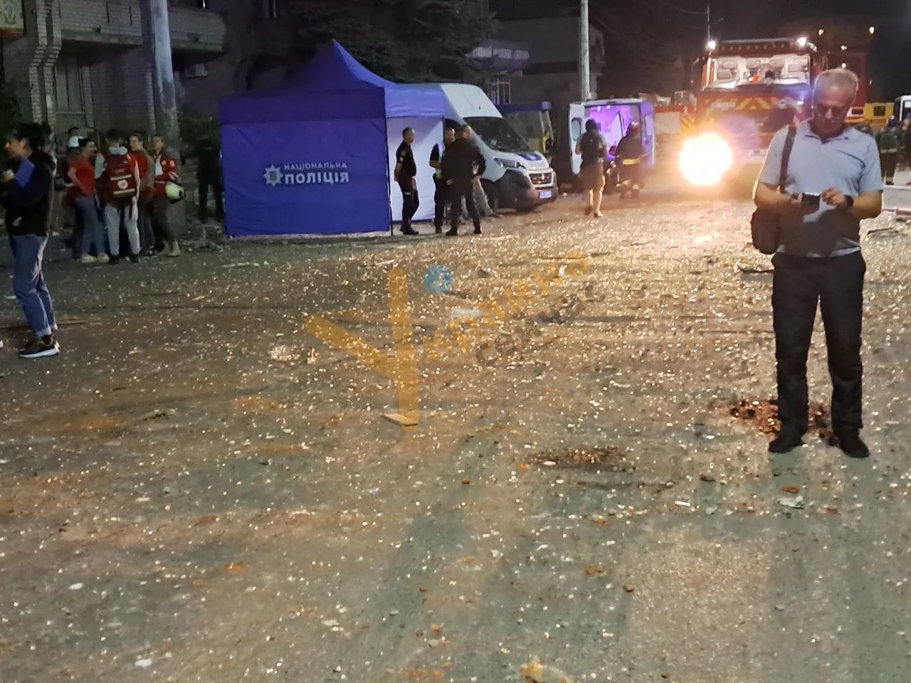 У Дніпрі пролунали потужні вибухи: росіяни влучили по житловим будинкам у центрі міста, є постраждалі. Оновлюється 6