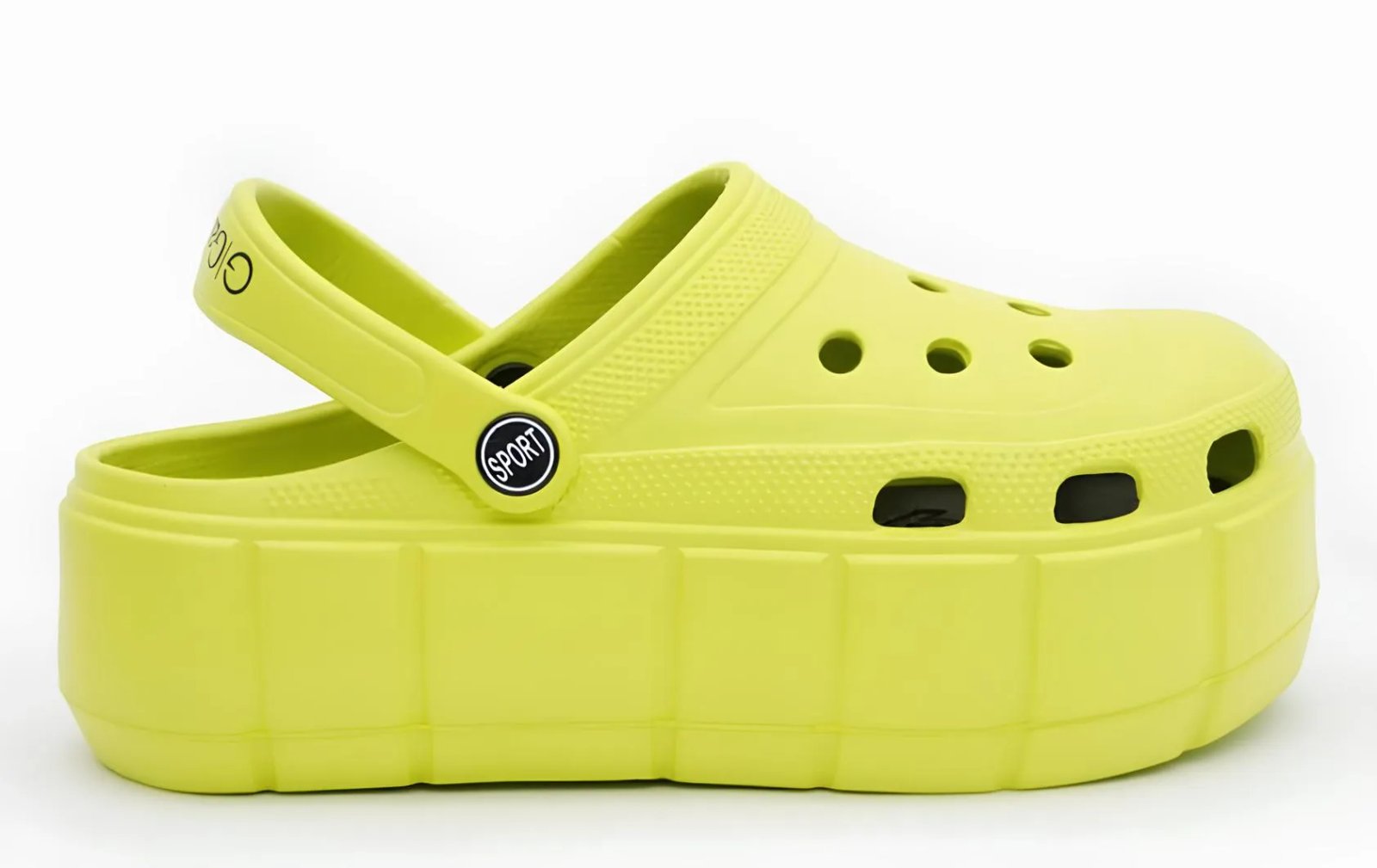 Модные кроксы GaLosha можно приобрести от тысячи гривен