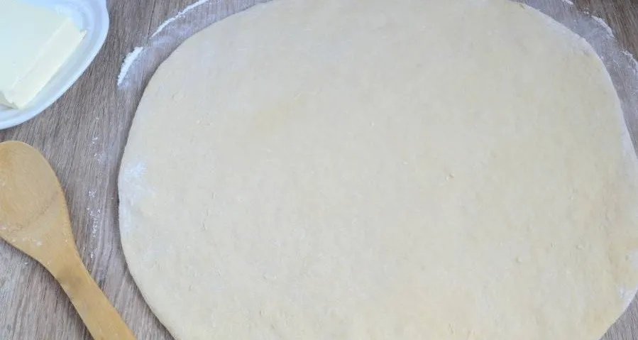 Має вийти пласт розміром 40х40 та товщиною до 5 мм.