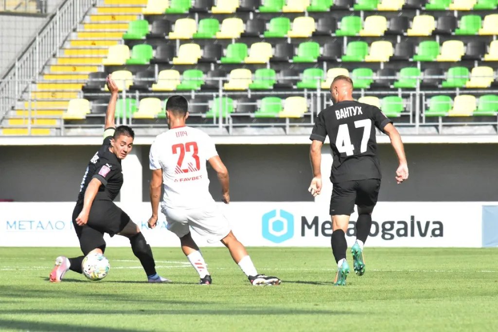 Скандал Шахтера, первая победа ЛНЗ и разрывное Движение. Обзор 2-го тура УПЛ 4