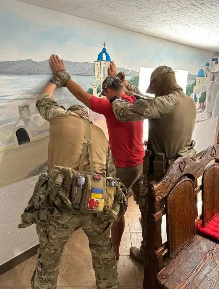 СБУ затримала Григорія Мельниченка. Фото: t.me/sekretikiotiro4ki