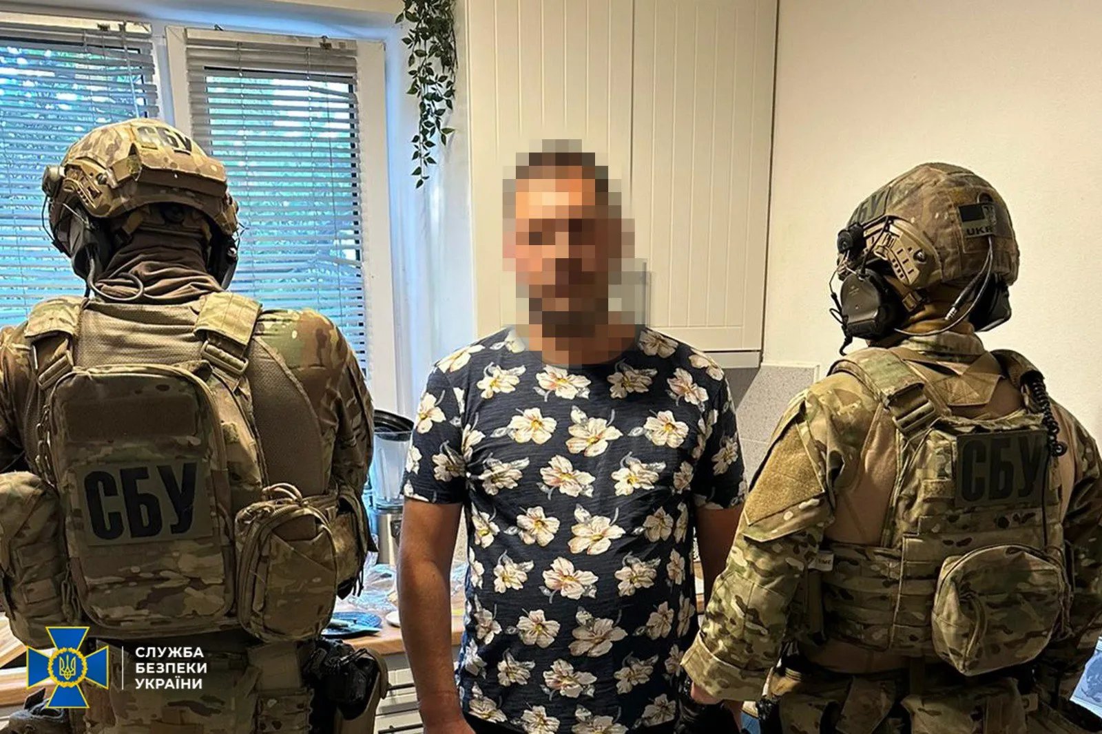 В Киевской области разоблачили банду наркоторговцев В Киевской области разоблачили банду наркоторговцев