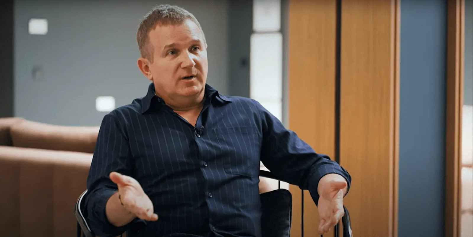 Когда его нет, будто нет, о чем говорить