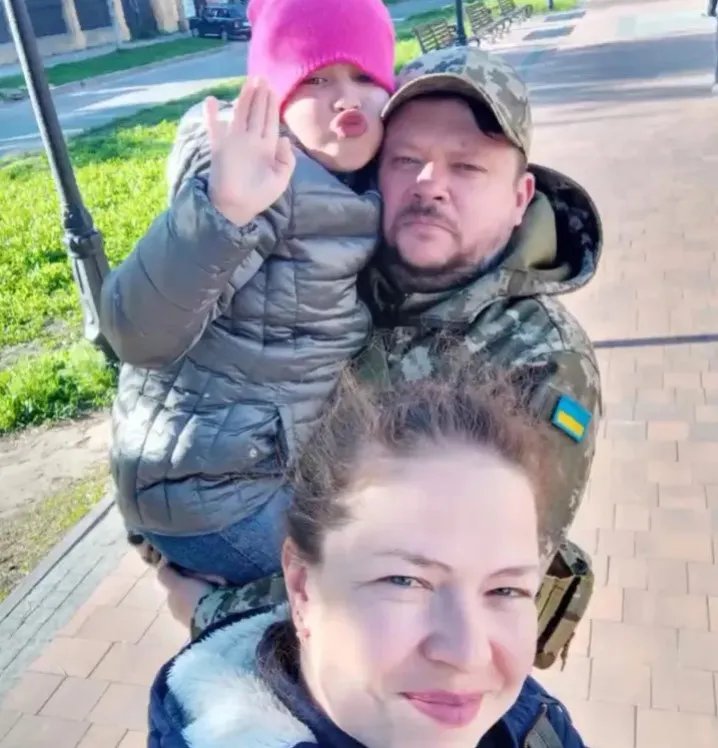 Софейка с родителями. Фото из семейного архива