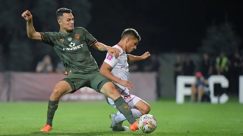 Шахтер второй раз за сезон потерял очки