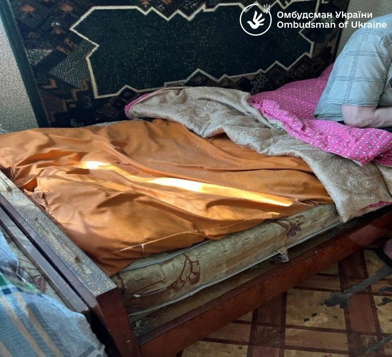 Люди стали заложниками персонала, который жестоко с ними обращался