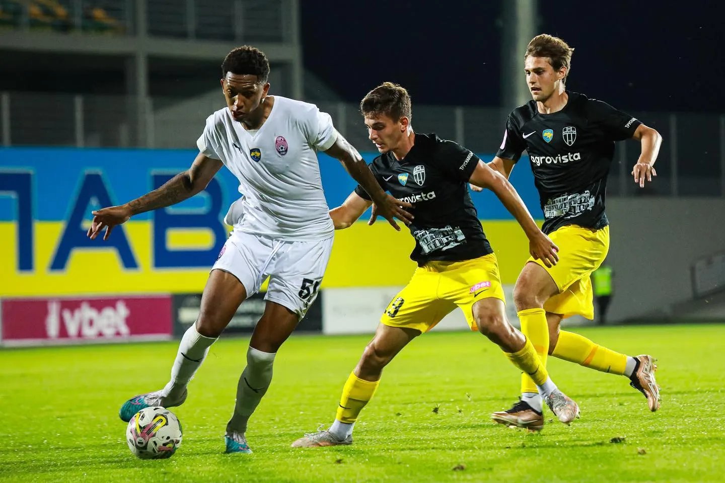 Джордан - новичок под старт Зари