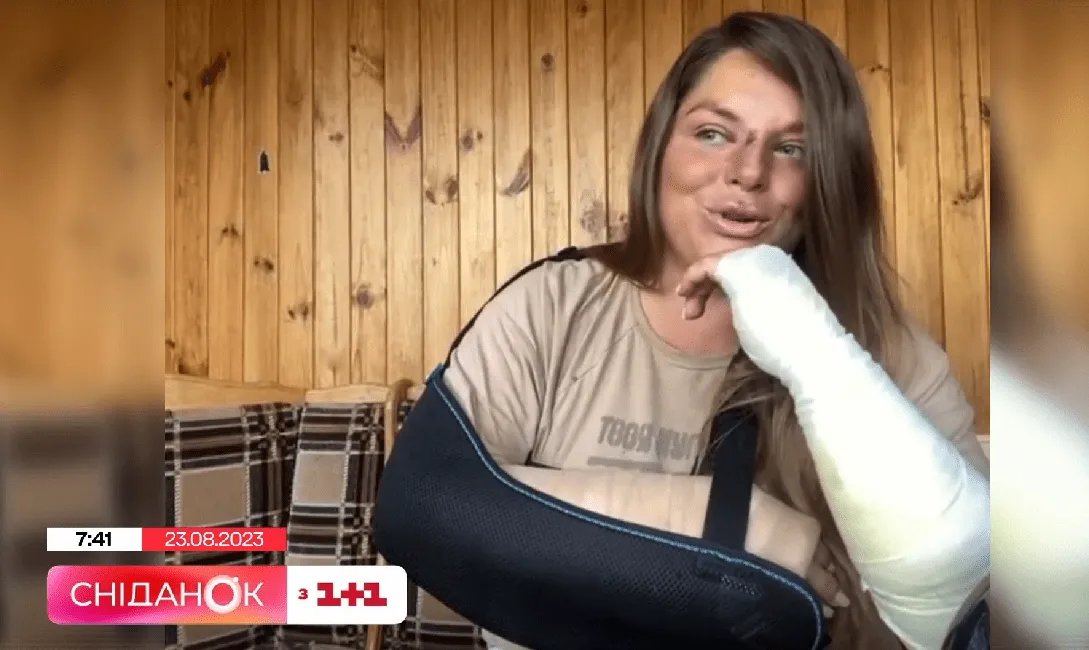 Неля Шовкопляс після надання медичної допомоги