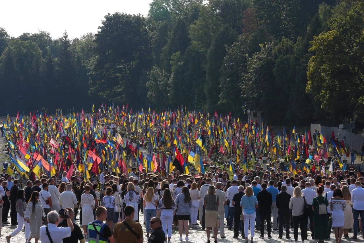Вдруге під час війни Україна святкує День Незалежності, рф готує провокації - онлайн 1