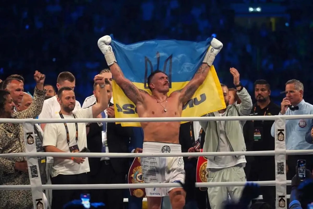 Усик переміг Усик переміг