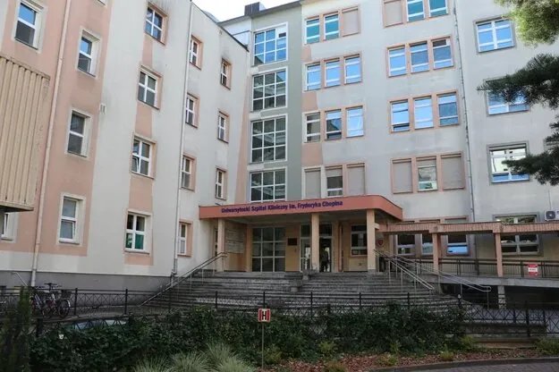 Університетська клінічна лікарня в Жешуві. Фото: Józef Polewka/RMF FM Університетська клінічна лікарня в Жешуві. Фото: Józef Polewka/RMF FM