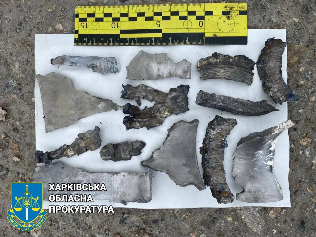 Уламки від снарядів. Фото: прокуратура