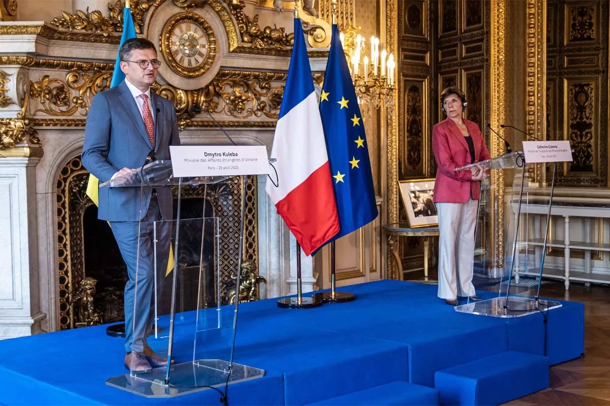 Кулеба во Франции Кулеба во Франции