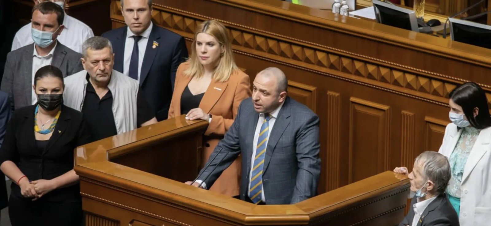 Рустам Умеров Рустам Умеров