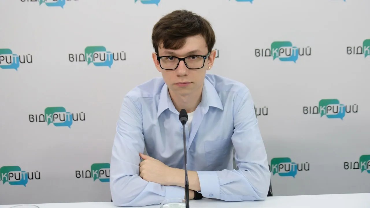 Спеціаліст Дніпровського місцевого центру з надання безоплатної вторинної правової допомоги Павло Довгопол Спеціаліст Дніпровського місцевого центру з надання безоплатної вторинної правової допомоги Павло Довгопол
