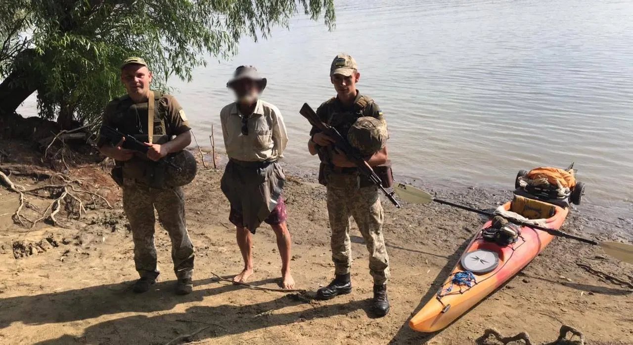 Чоловік намагався дістатись села Сфинту-Георге на Чорноморському узбережжі