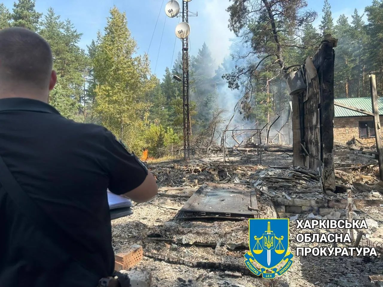 На Сумщині росіяни розстріляли автомобіль енергетиків з території рф, а на Харківщині убили жінку, обстрілявши хутір - фото і подробиці він ОГП 3