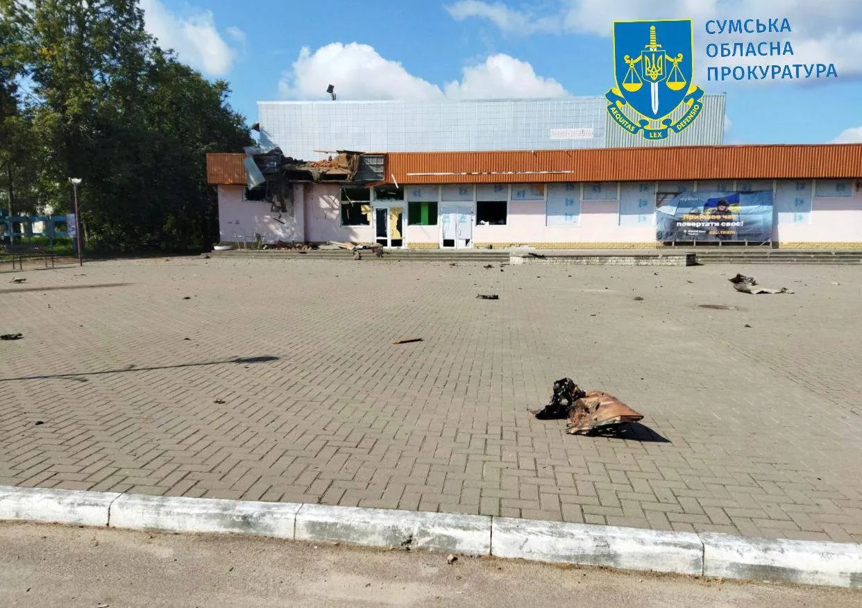 На Сумщині росіяни розстріляли автомобіль енергетиків з території рф, а на Харківщині убили жінку, обстрілявши хутір - фото і подробиці він ОГП 2