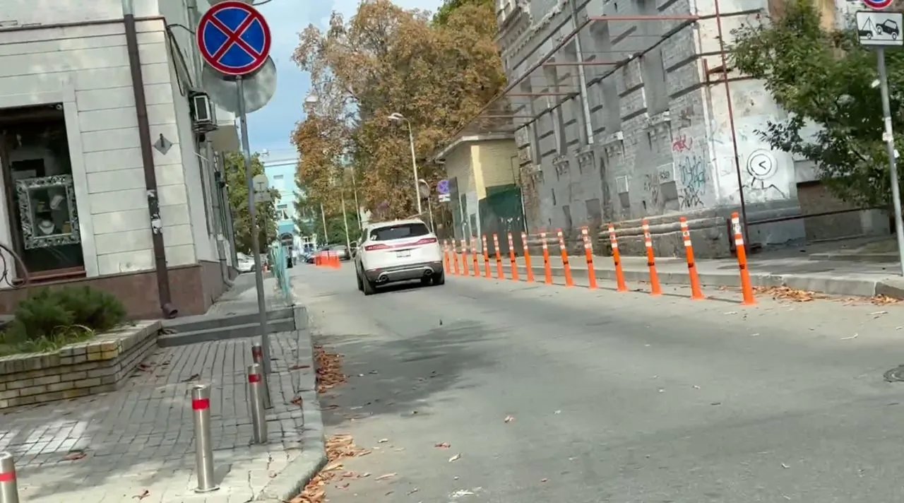 Будівля СІЗО СБУ Будівля СІЗО СБУ