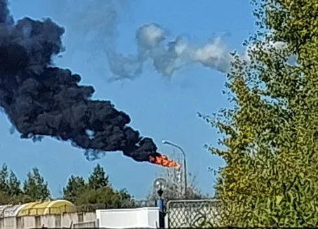 Вибухи в Бердянську, пожежа - в Дзержинську: "бавовна" запалила на відкритті осіннього сезону - відео 1