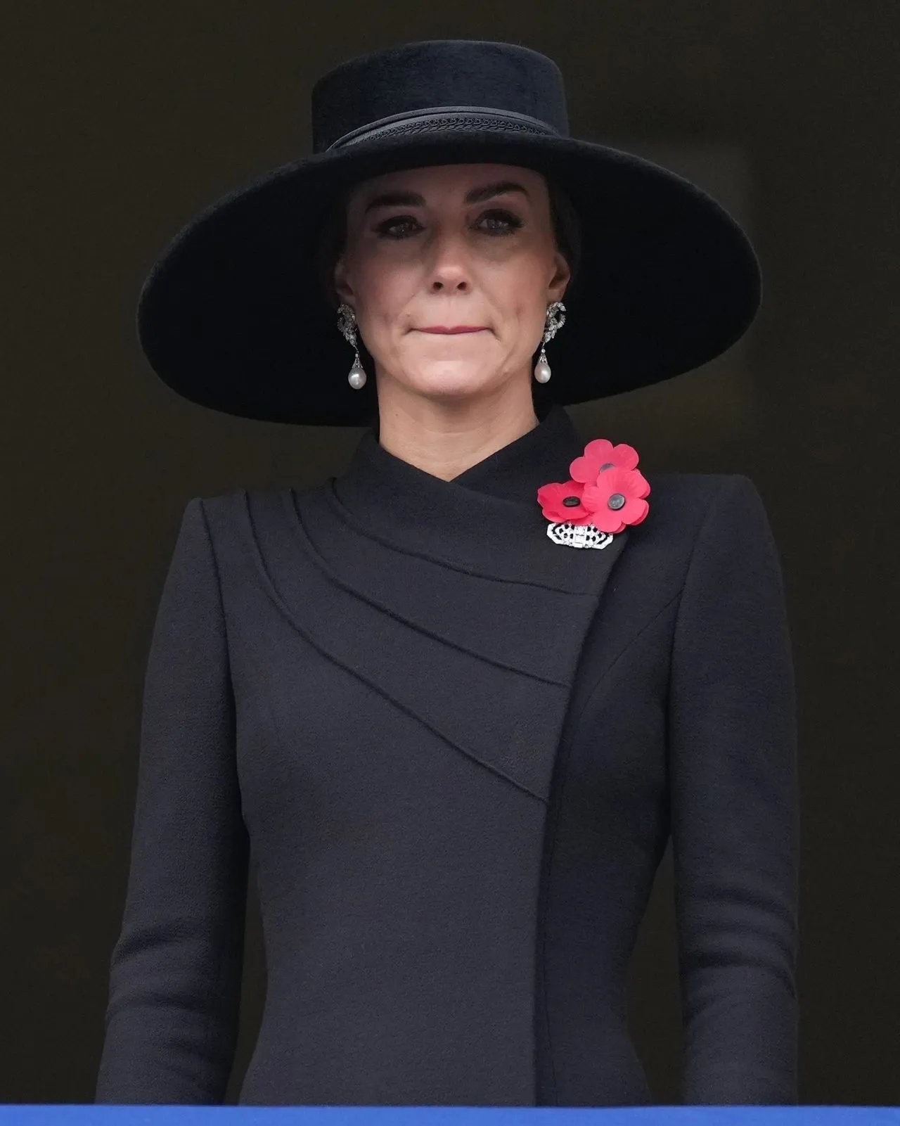 Кейт выглядела усталой и печальной.