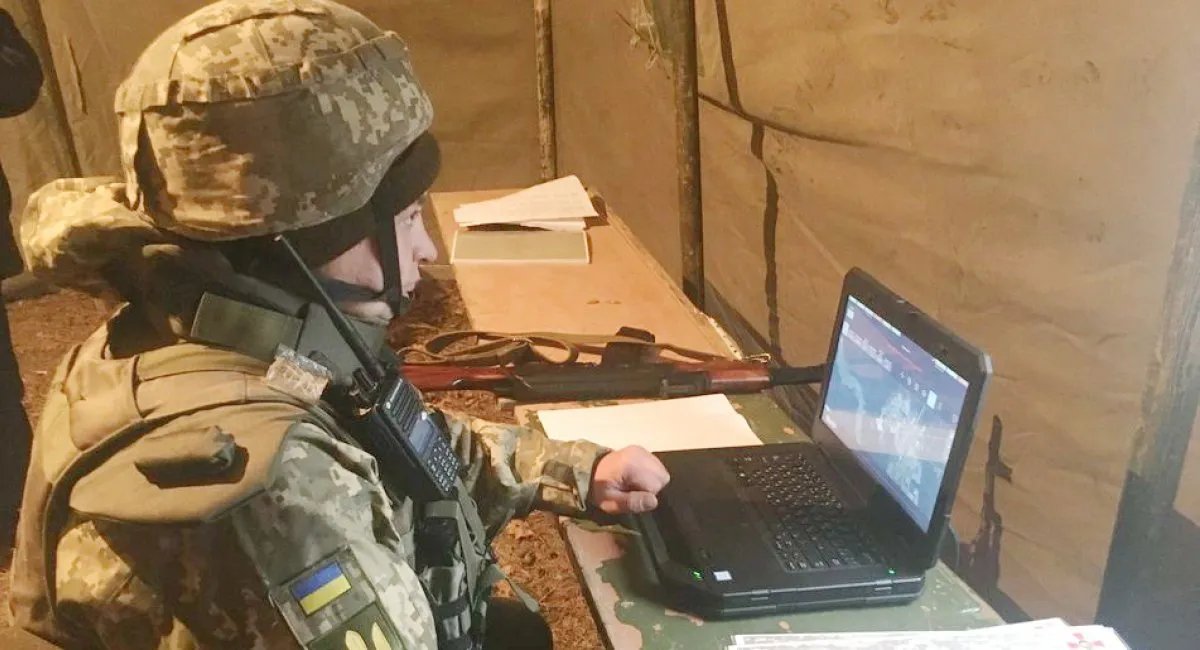 Війська радіоелектронної боротьби є спеціальними військами, призначеними для забезпечення заходів із завоювання панування в ефірі, захисту своїх стратегічних систем управління військами і зброєю від навмисних перешкод противника