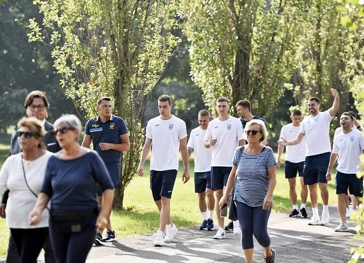 Збірна України здійснила прогулянку Міланом 4