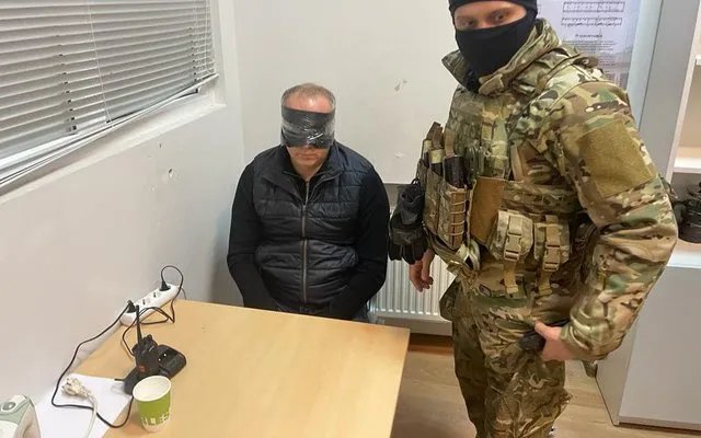 Шуфрич після спроби сфотографувати блокпост