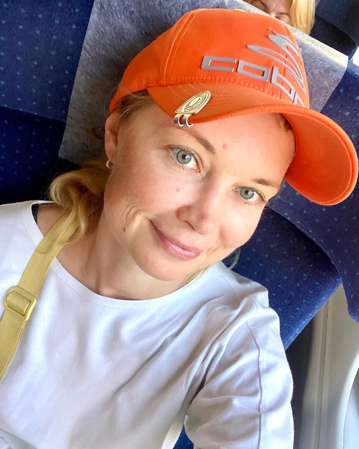 Телеведуча не підготовила якихось спеціальних фотографій