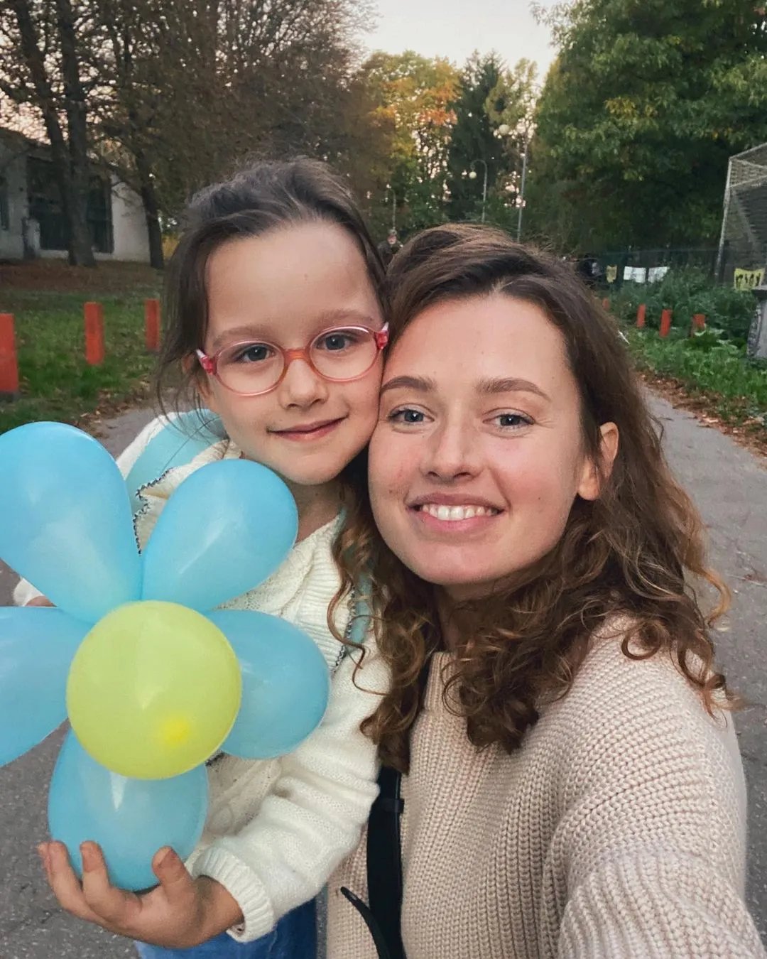 Танцівниця Валентина Марініна з донькою
