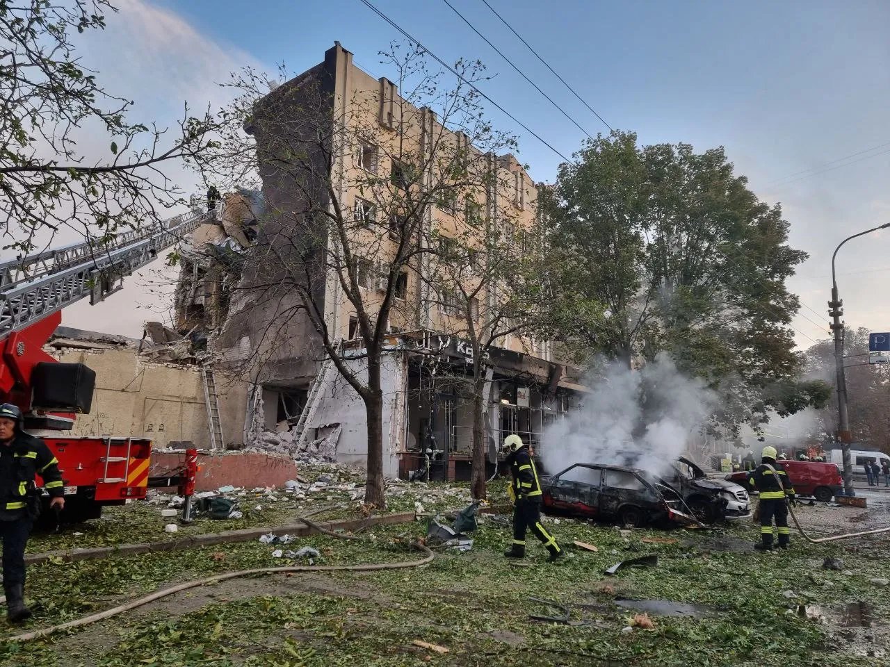 Последствия обстрела в Черкассах