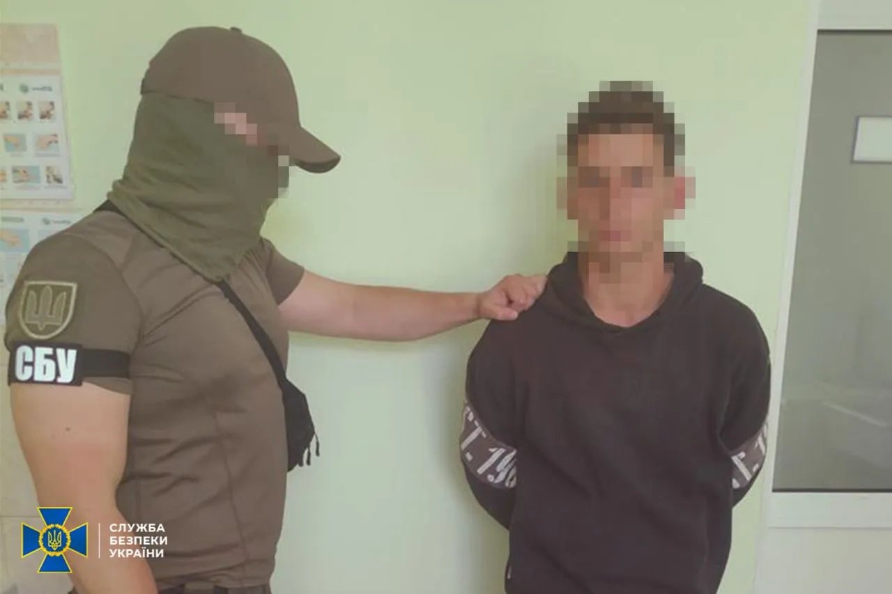 Мужчин делали "многодетными родителями". Фото: СБУ Мужчин делали "многодетными родителями". Фото: СБУ