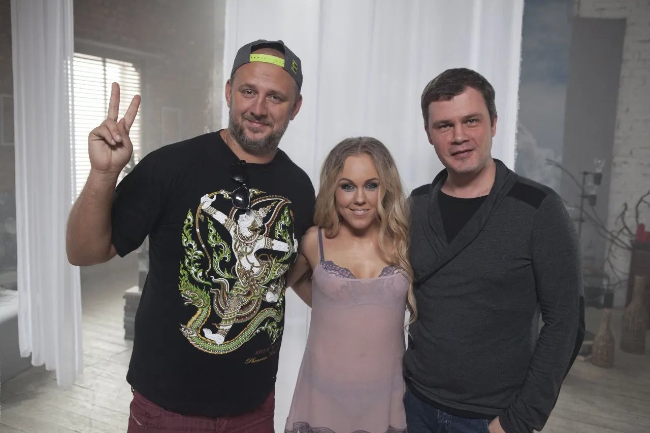 Певица Alyosha с рэпером Потапом и своим бывшим продюсером и гражданским мужем Вадимом Лисицей