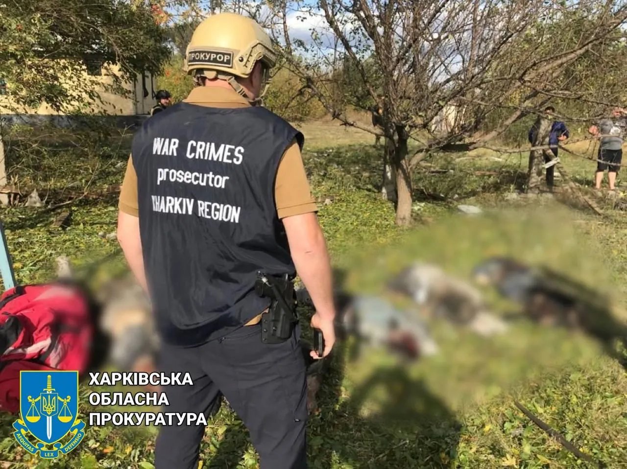 Удар по селу Гроза: поліція та СБУ розшукують коригувальника вогню, яких допоміг росіянам знищити одним ударом половину жителів 1