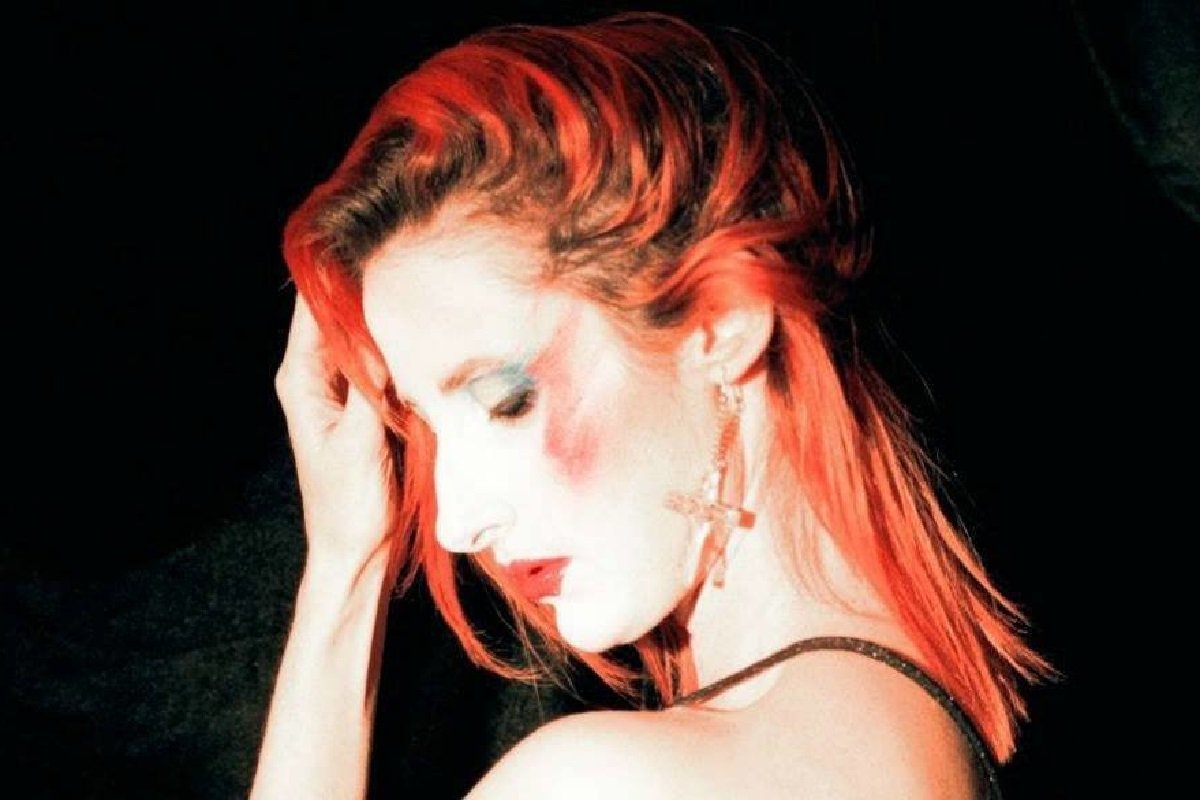 Ее музыка сможет вас заворожить Ее музыка сможет вас заворожить