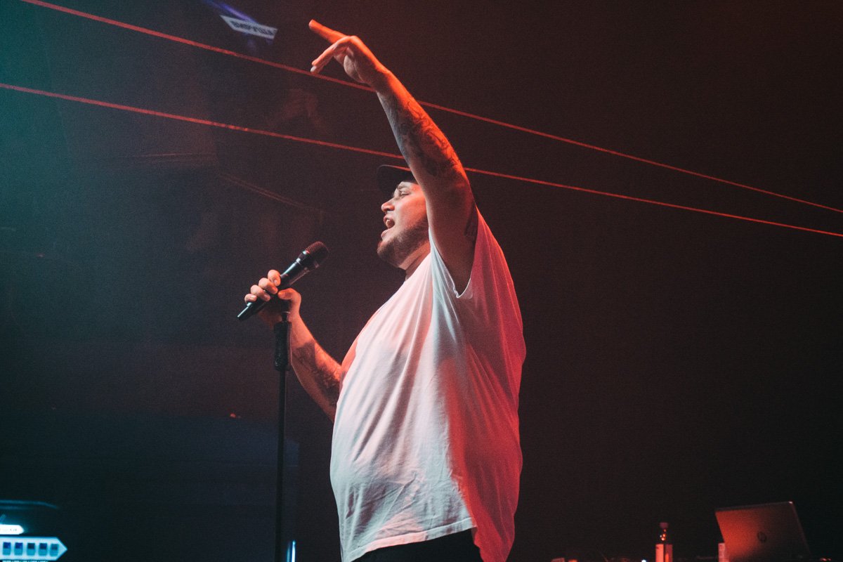 Трек "Мяу мяу" наизусть выучили все посетители концерта