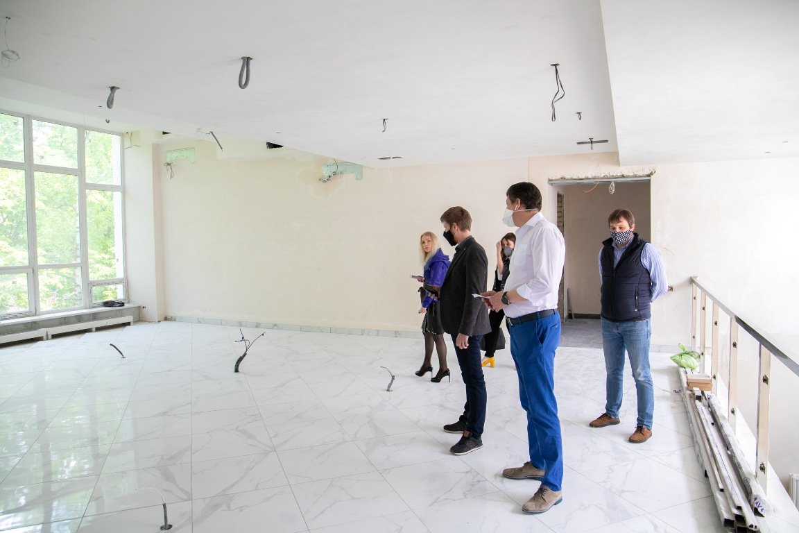 В читальных залах установят компьютеры с доступом в интернет В читальных залах установят компьютеры с доступом в интернет