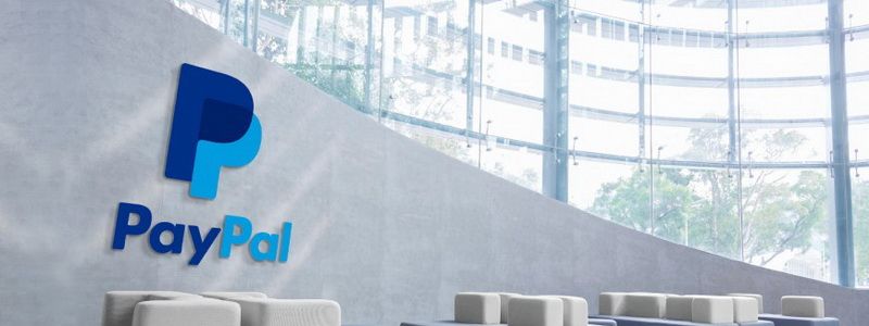 В Украине возникли проблемы с денежными переводами в PayPal