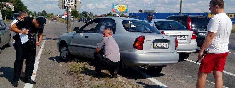 Возле Эпицентра столкнулись Lanos и ЗАЗ Vida