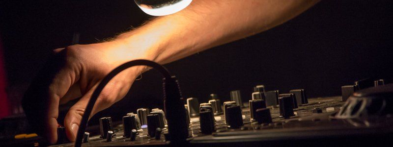 В парке Шевченко жители Днепра провожали лето под ритмы drum&bass