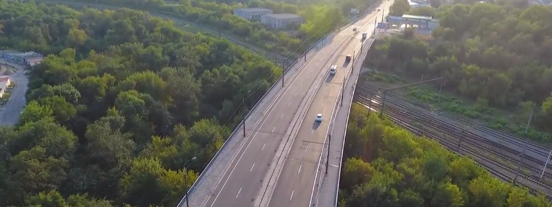 Между Тополем и Кореей: Евпаторийский путепровод с высоты птичьего полета