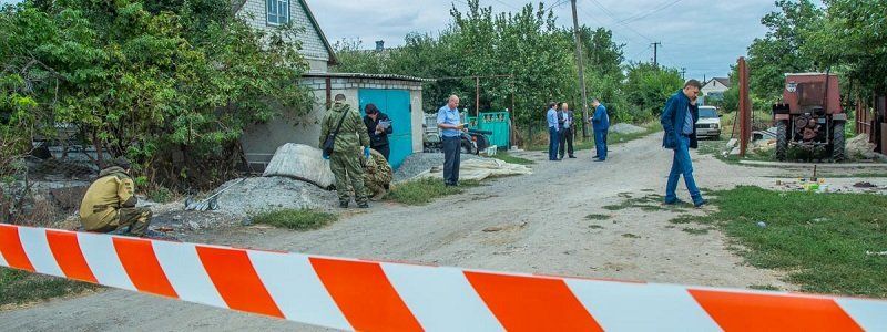 Четверо детей пострадали от взрыва снаряда под Днепром: появились фото и видео с места случившегося