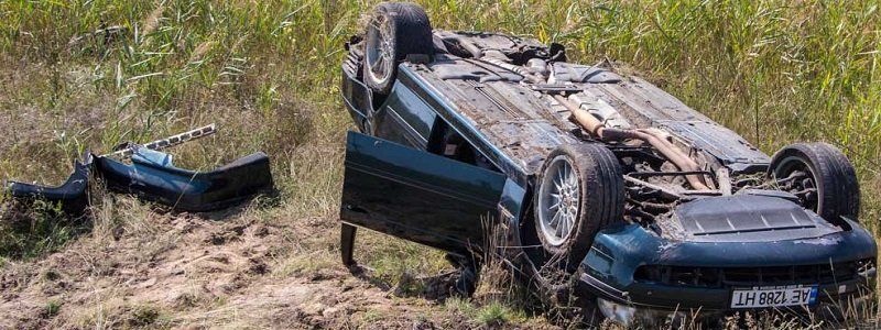 ДТП на Полтавском шоссе: BMW вылетел в кювет
