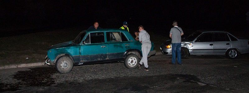 На Гаванской столкнулись ВАЗ и Daewoo Nexia: есть пострадавшие
