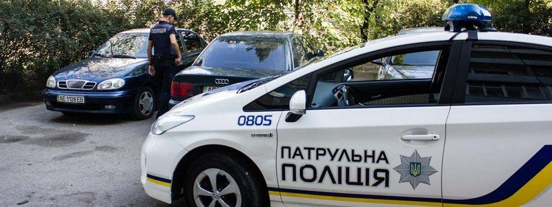 На Набережной Победы автомобиль Audi сбил мужчину и скрылся