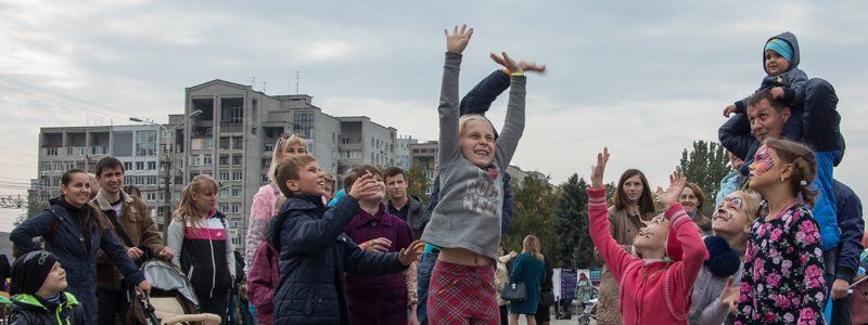 Протестанты, жатва и угощения: в Днепре впервые отметили День благодарения