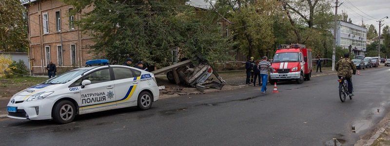 Смертельное ДТП на Семафорной: погибшего вырезали из автомобиля BMW